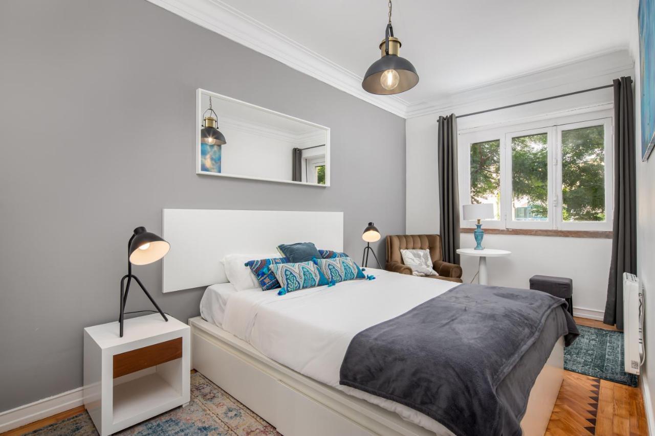 Apartment Classy 4bdr W/ Balcony By Lovelystay Lisbon